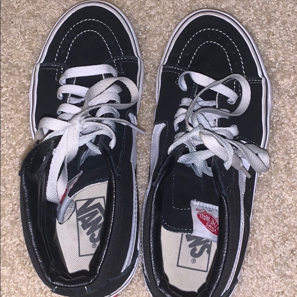 Vans Hightop Black size 8.5